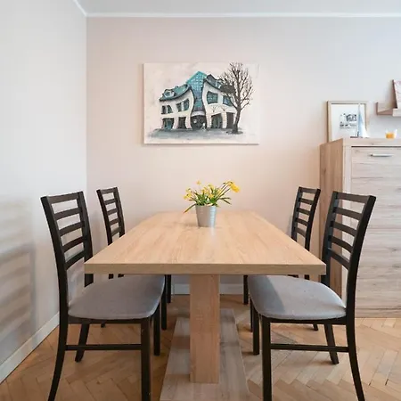 Bursztynowy Apartament *